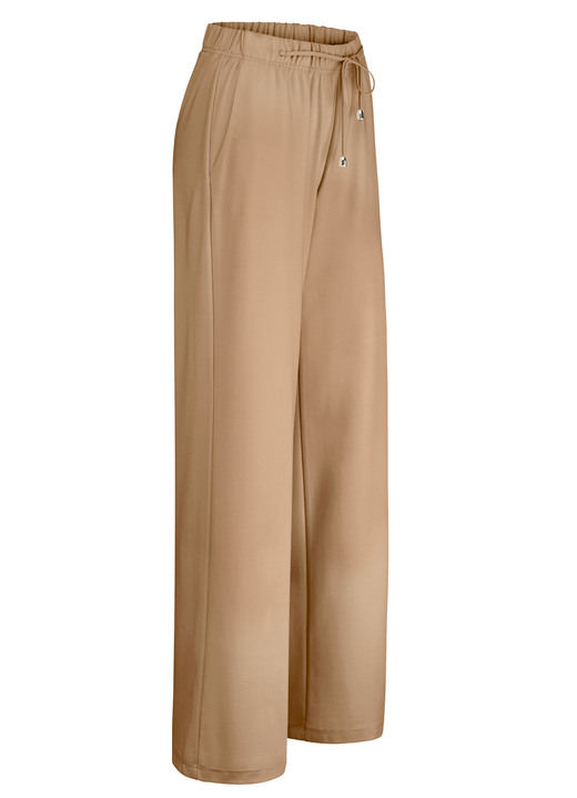 Hosen in Schlupfform - Angesagte Hose in modischer Weite, in Größe 018 bis 052, in Farbe CAMEL Ansicht 1