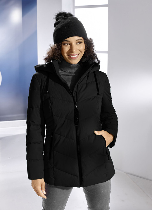 Winterjacken - Jacke mit Reißverschlussleiste, in Größe 034 bis 052, in Farbe SCHWARZ Ansicht 1