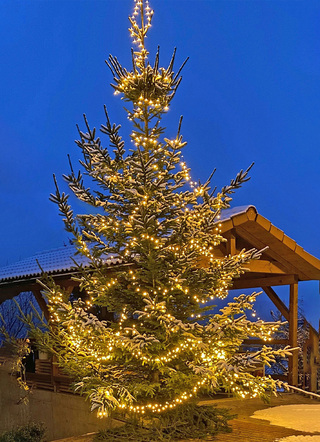 Clusterlichterkette mit 1000 LEDs auf Kabeltrommel